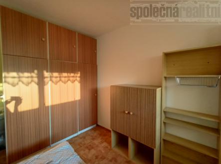 Zdařile dispozičně řešená jednotka 1+1 k prodeji, 37m2, klimatizace, Praha 4