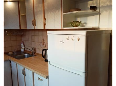 Zdařile dispozičně řešená jednotka 1+1 k prodeji, 37m2, klimatizace, Praha 4