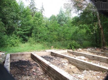 Prodej pozemku pro bydlení, 1 742 m²