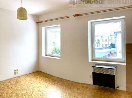 Byt 1kk k pronájmu,  25 m2, Vrchlabí - centrum