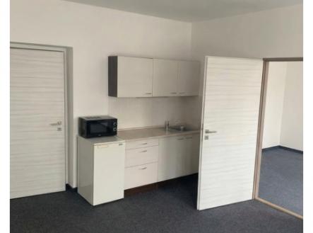 Pronájem kanceláře, 51 m²