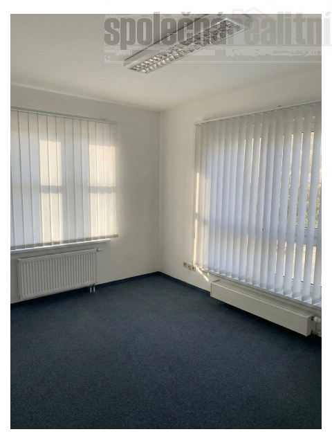 3 prostorné  kanceláře k pronájmu, Chodovecké náměstí