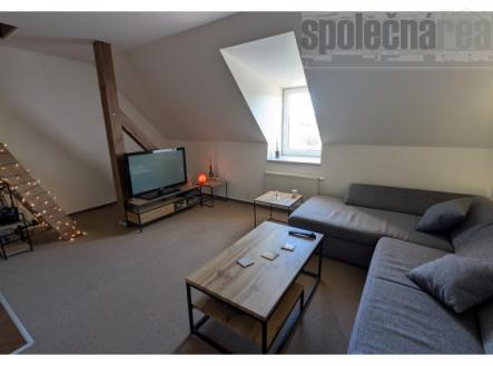 Pronájem bytu, 1+kk, 53 m²