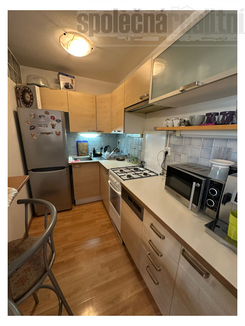 Nádherný byt 2kk/L k pronájmu, 54m2, kompletní rekonstrukce, Praha 4 - Kamýk, 19.555 Kč plus popl.