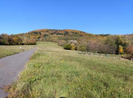 Prodej pozemku pro bydlení, 1 651 m²