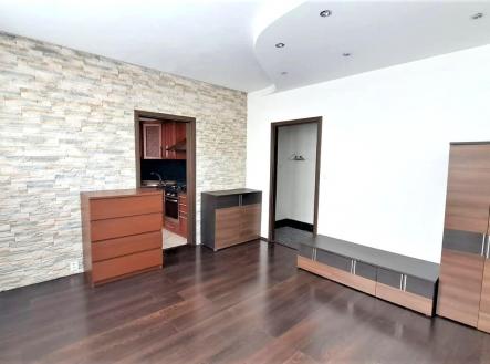 Pronájem bytu, 2+1, 56 m²