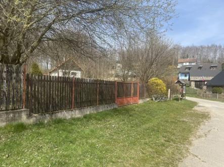 Prodej - pozemek pro bydlení, 1 073 m²