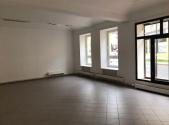 Pronájem obchodní prostor, 77 m²