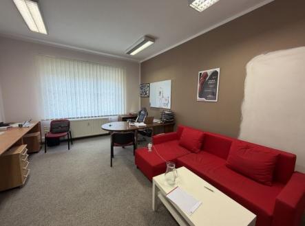 Pronájem kanceláře, 25 m²