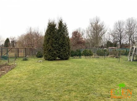 Pronájem pozemku, zahrada, 300 m²