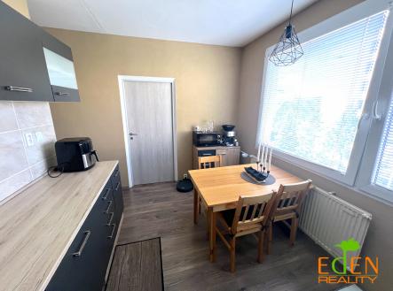 Prodej bytu, 3+1, 69 m²