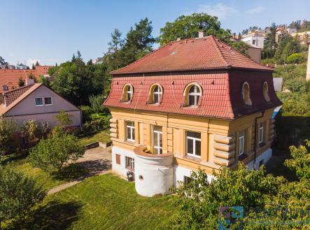 Prodej - dům/vila, 269 m²