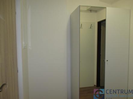 Pronájem bytu, 2+kk, 43 m²