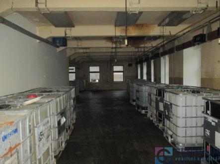 Pronájem výrobní prostor, 725 m²