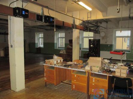 Pronájem výrobní prostor, 725 m²