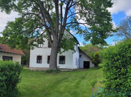 Prodej - dům/vila, 300 m²