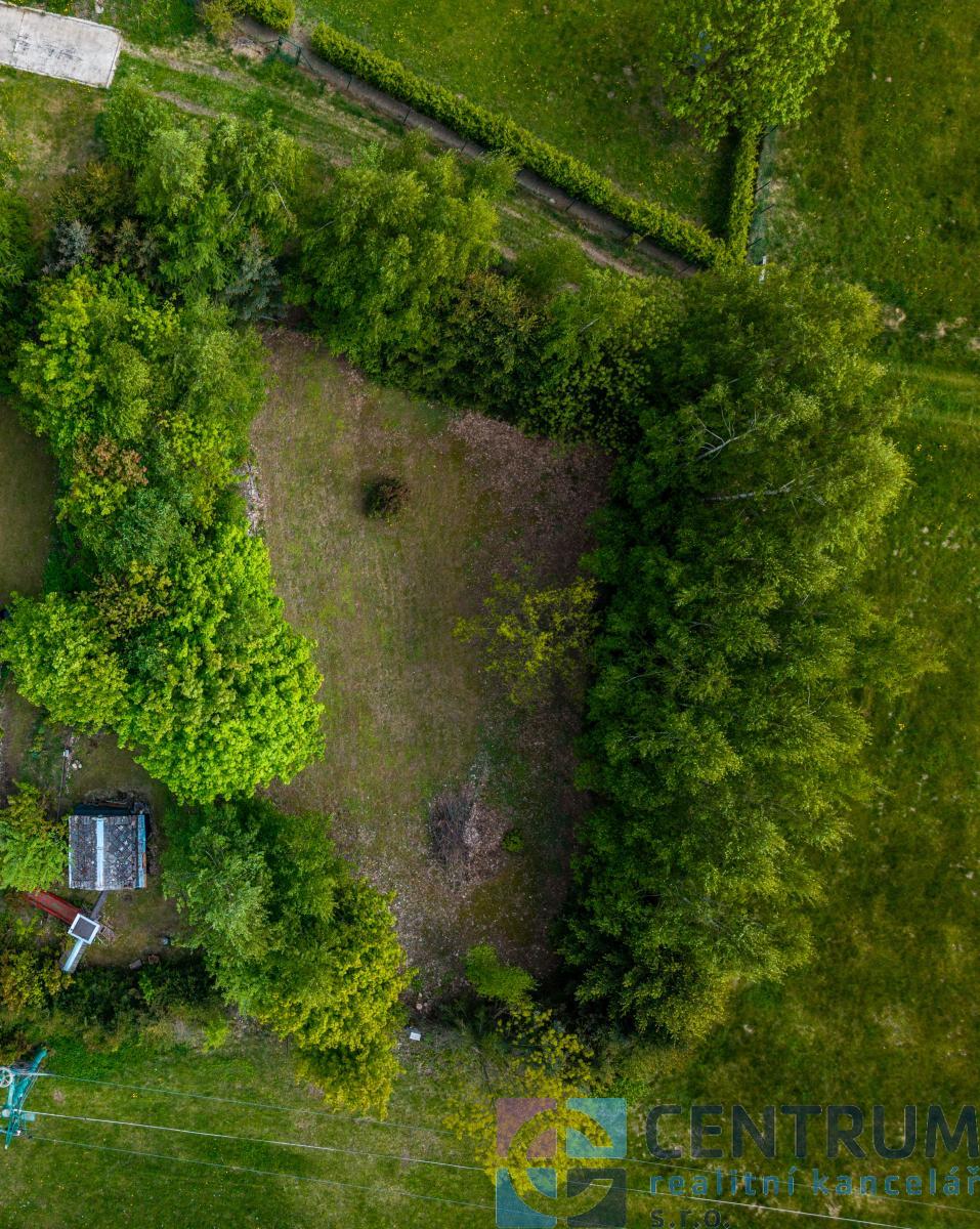 Pozemek č.1 dron .JPG