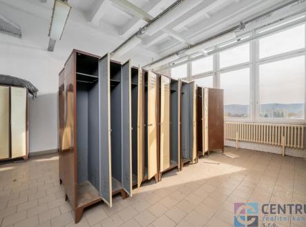 Pronájem skladovací prostor, 631 m²