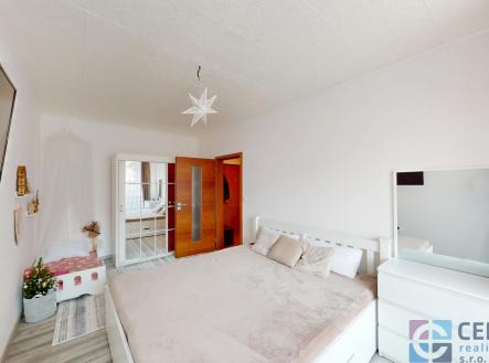 Pronájem bytu, 2+kk, 43 m²