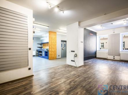 Prodej obchodní prostor, 176 m²