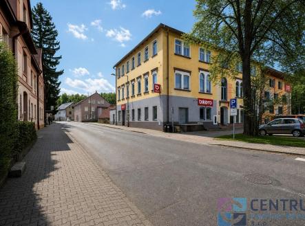 Pronájem obchodní prostory, 176 m²