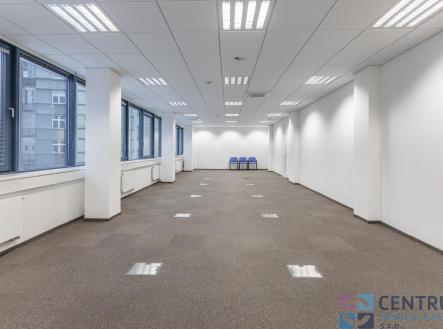 Pronájem kanceláře, 116 m²