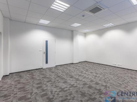 Pronájem kanceláře, 116 m²