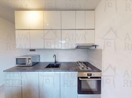 Pronájem bytu, 2+1, 58 m²