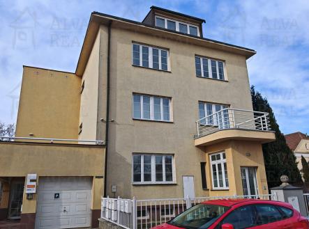 Pronájem bytu, 1+kk, 45 m²