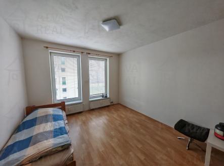 Pronájem bytu, 1+kk, 32 m²