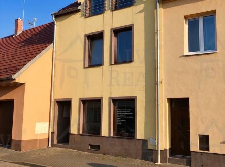 Pronájem bytu, 2+1, 76 m²