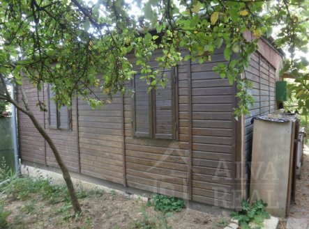 Dlouhodobý pronájem chaty se zahradou v Brně v k. ú. Sadová, ZP 32 m2, zahrada 2.265 m2, příjezd aut