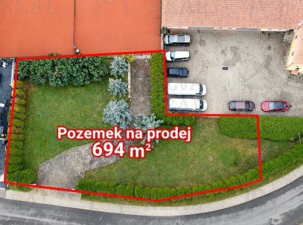 Postavte si domov podle svých představ! Pozemek 694 m² se sítěmi u Brna - Veverské Knínice