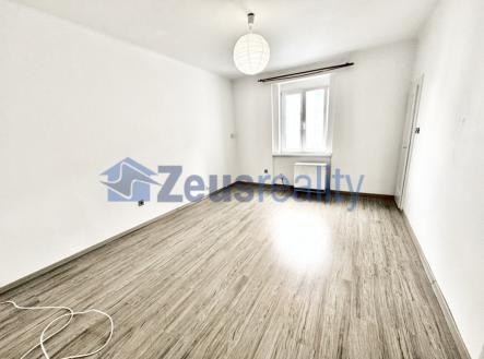 Pronájem bytu, 1+kk, 26 m²