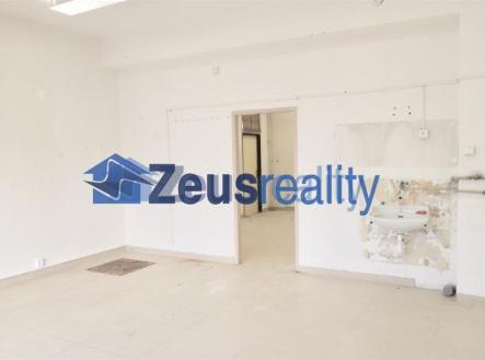 Pronájem - obchodní prostor, 39 m²