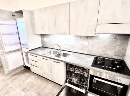 Pronájem bytu, 1+1, 43 m²