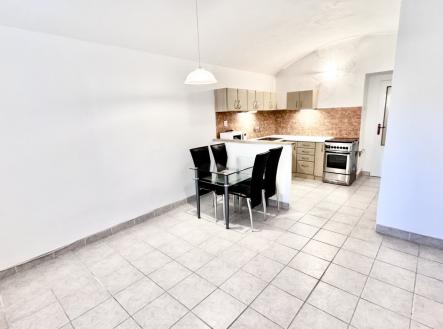 Pronájem bytu, 2+kk, 73 m²