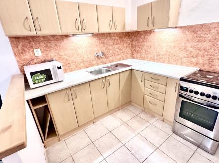 Pronájem bytu, 2+kk, 73 m²