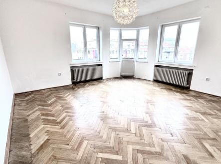 Pronájem bytu, 3+kk, 95 m²