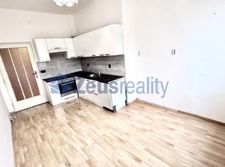 Pronájem bytu, 3+kk, 95 m²