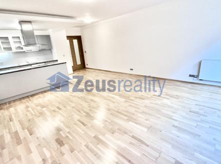 Pronájem bytu, 3+kk, 84 m² obrázek