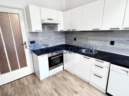 Pronájem bytu, 2+1, 95 m²