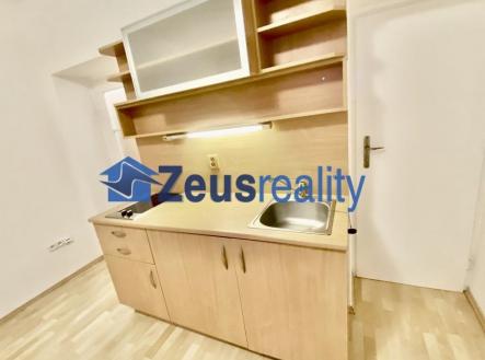 Pronájem bytu, 1+kk, 25 m²