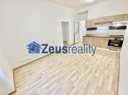 Pronájem bytu, 2+kk, 40 m²