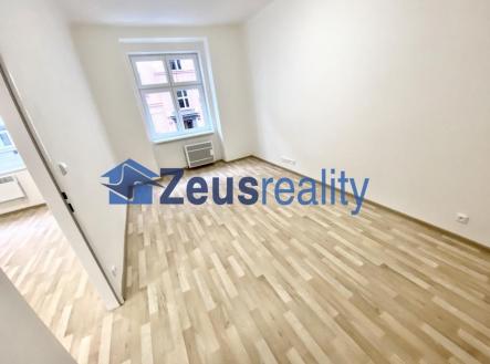 Pronájem bytu, 2+kk, 40 m²