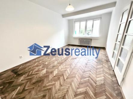 Pronájem bytu, 3+1, 100 m²