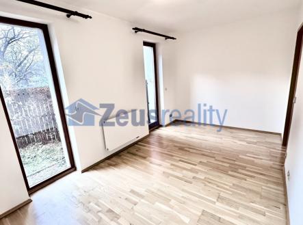 Pronájem bytu, 2+1, 84 m²