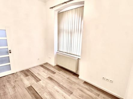 Pronájem kanceláře, 50 m²