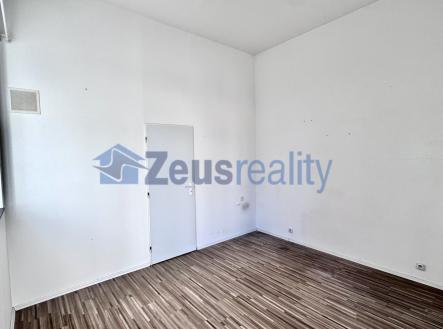 Pronájem kanceláře, 16 m²