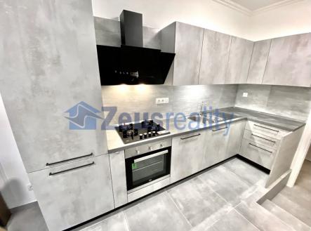 Pronájem bytu, 2+1, 46 m²